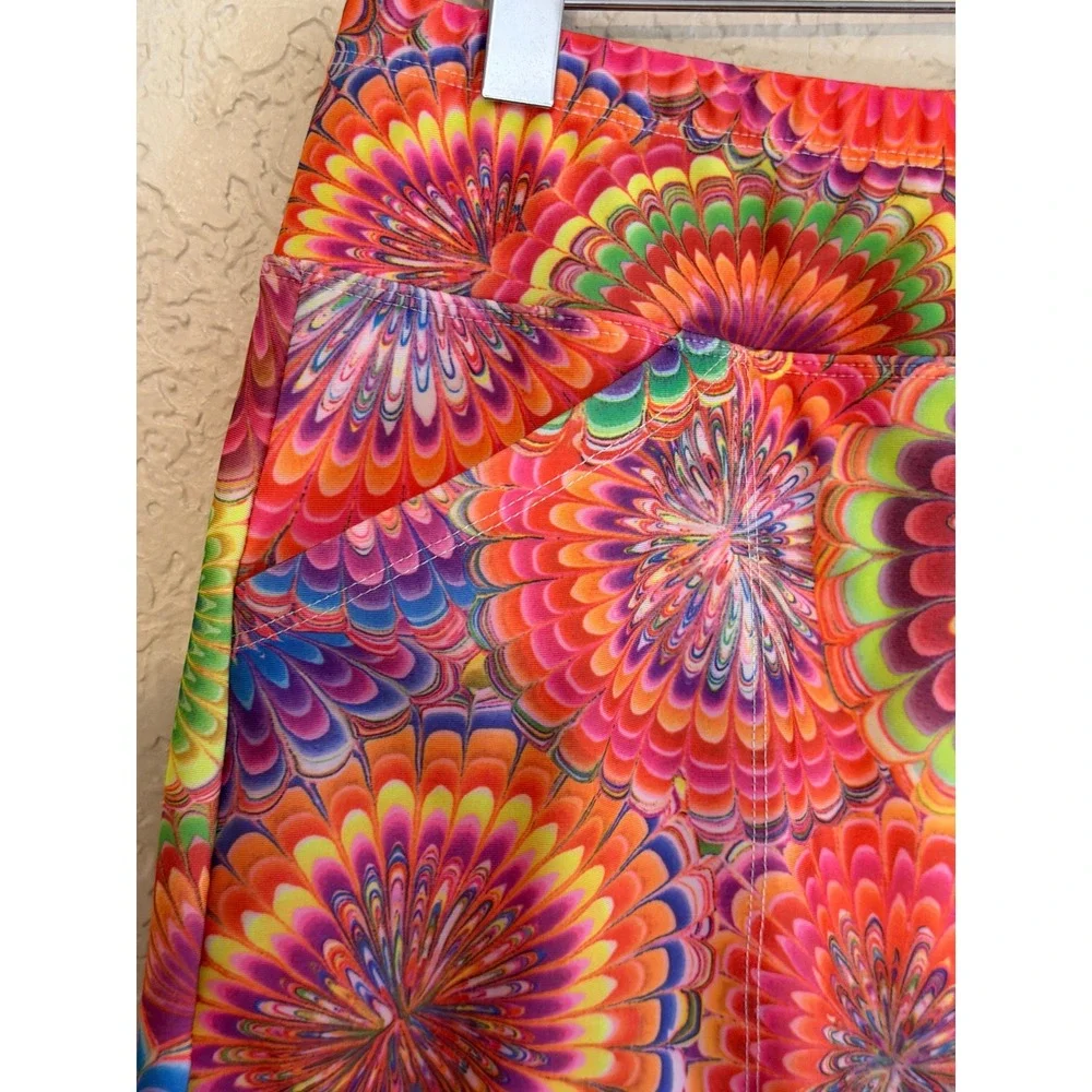 B Skinz Skort Womens M Multi Color Psychedelic Floral Athletic Golf Tennis